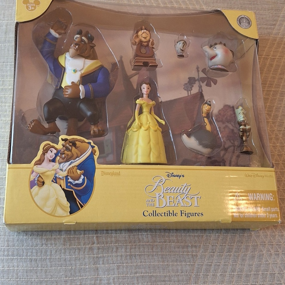 Disney Beauty and the Beast Collectible Figures Set